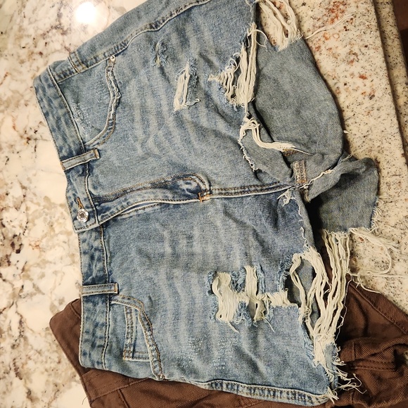 Shein shorts bundle - Picture 2 of 11